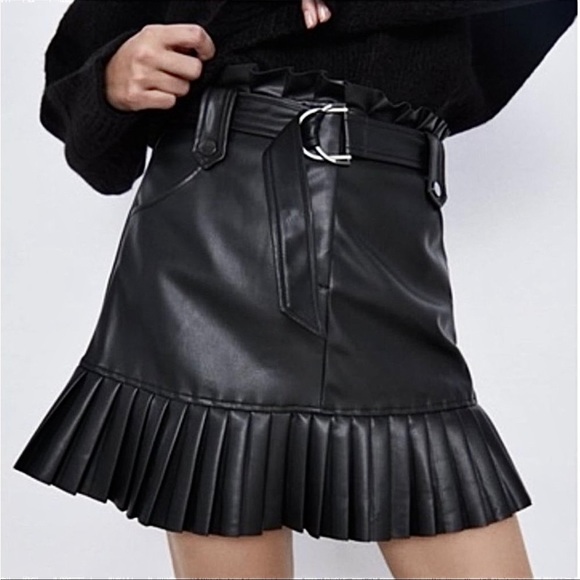 Zara black pleated leather skirt - Picture 14 of 16